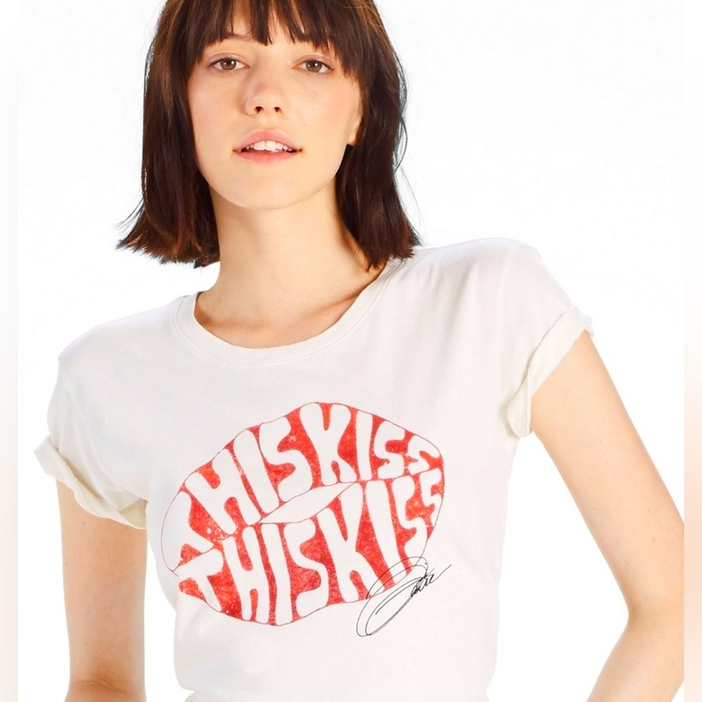 Lucky Brand This Kiss Tee Xs cute for Valentine’s Day lips